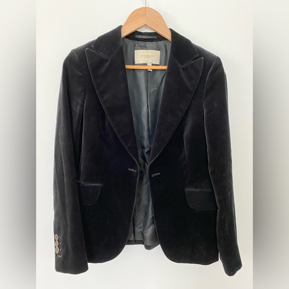 Burberry black velvet blazer. Women’s size 8. - Picture 5 of 5